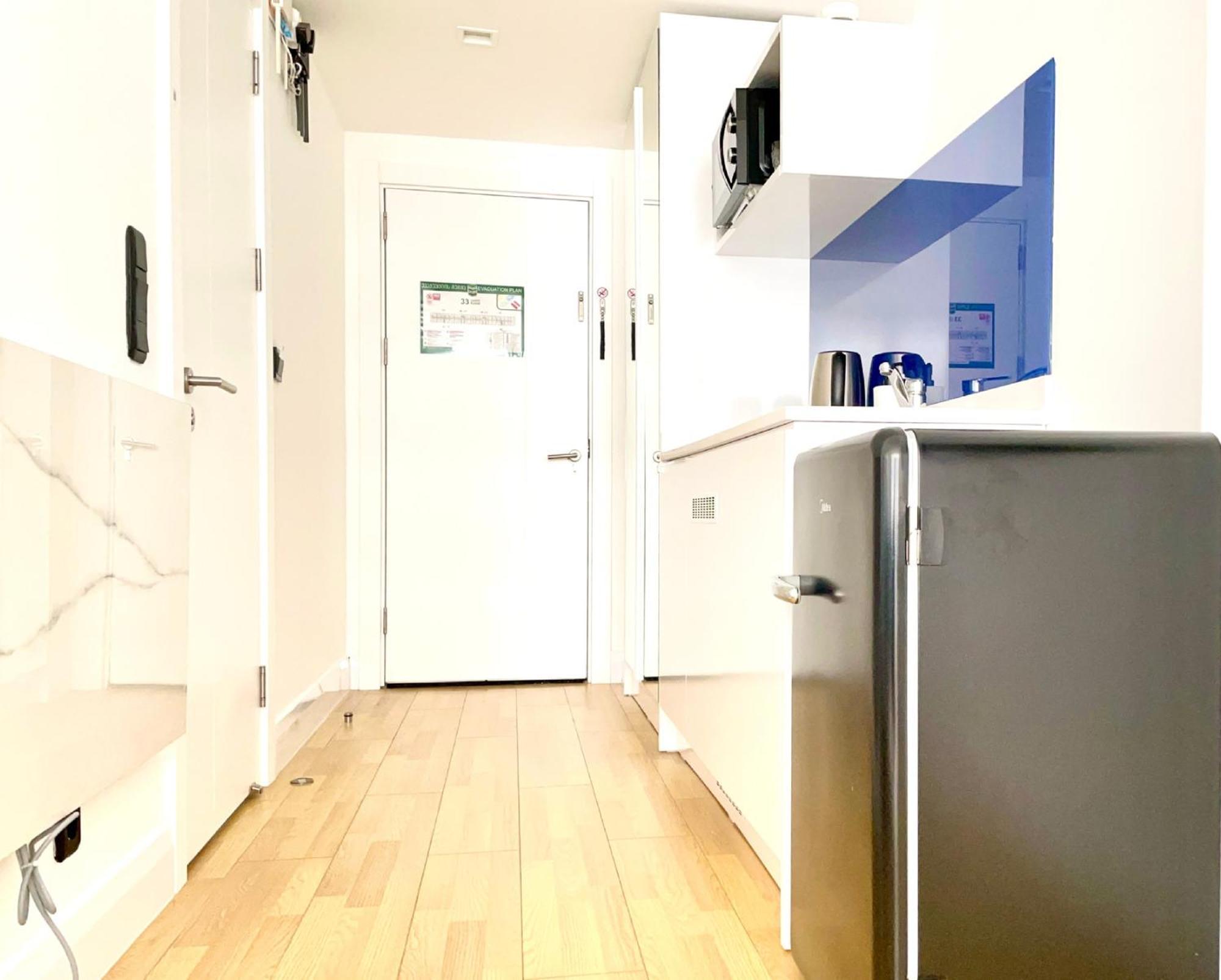 Sky Apartments Батумі Екстер'єр фото