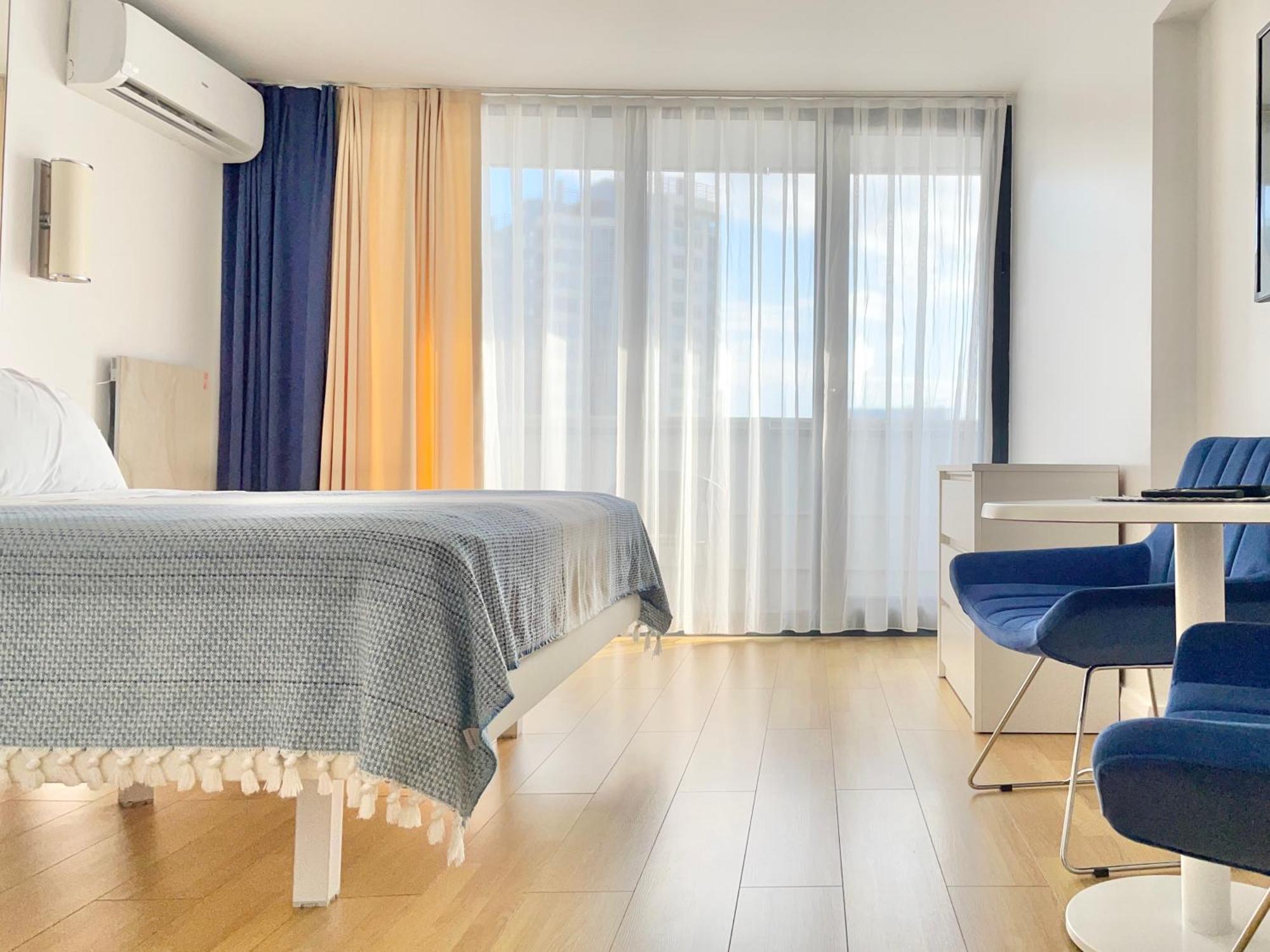 Sky Apartments Батумі Екстер'єр фото