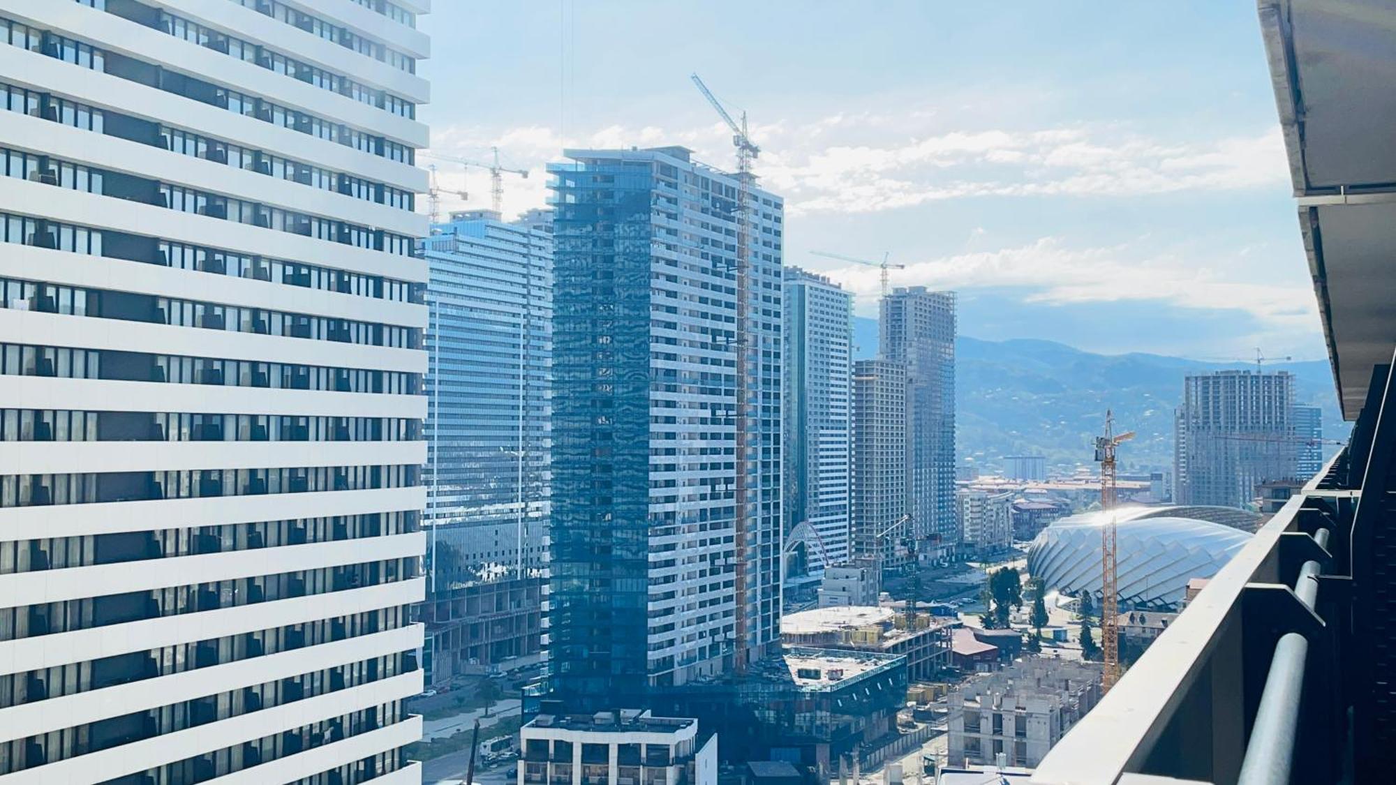 Sky Apartments Батумі Екстер'єр фото