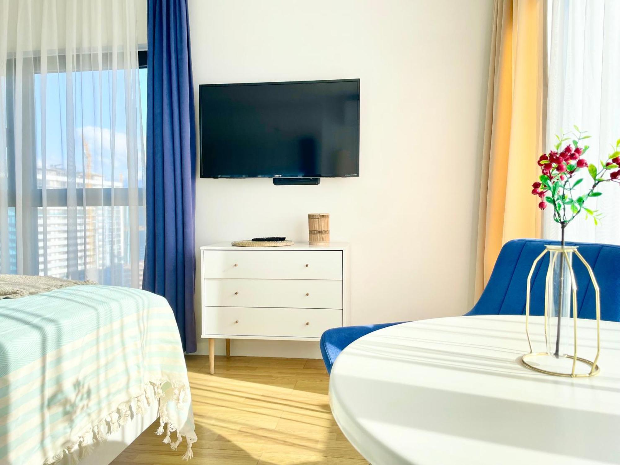 Sky Apartments Батумі Екстер'єр фото